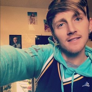 Meet your Posher, Dillon